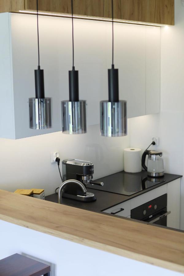 Capital Towers - Apartament Modern Z Widokiem Na Rzeke Rzeszow Bagian luar foto