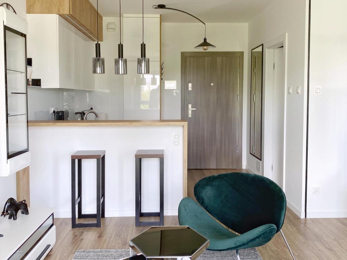 Capital Towers - Apartament Modern Z Widokiem Na Rzeke Rzeszow Bagian luar foto