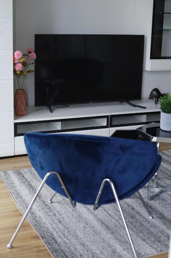 Capital Towers - Apartament Modern Z Widokiem Na Rzeke Rzeszow Bagian luar foto
